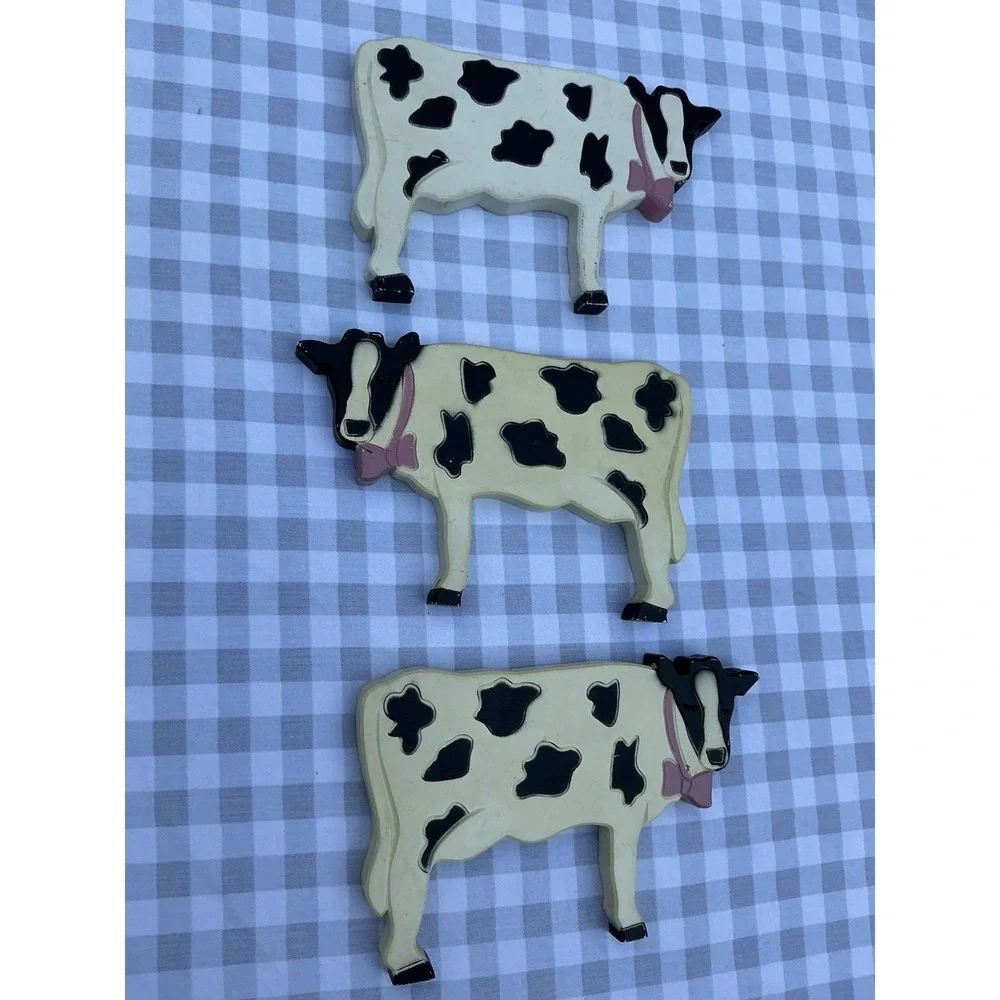 VTG 1980's Plastic Cow Wall Hanging Decor Made In USA Set Of 3 Country Farmhouse